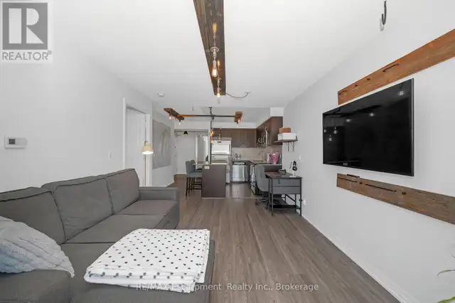 1606 - 1940 IRONSTONE DRIVE Burlington (Uptown), Ontario in Condos for Sale in Oakville / Halton Region - Image 16
