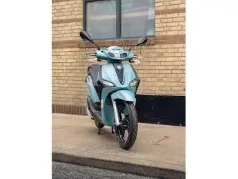 2026 Piaggio LIBERTY 50 SPORT 2-ANS GARANTIE in Street, Cruisers & Choppers in Laval / North Shore - Image 4