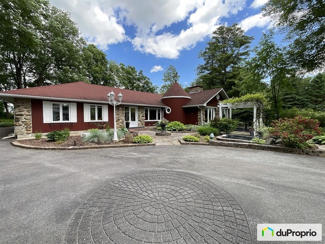 $965,000 - Bungalow for sale in St-Ambroise-De-Kildare — photo 2