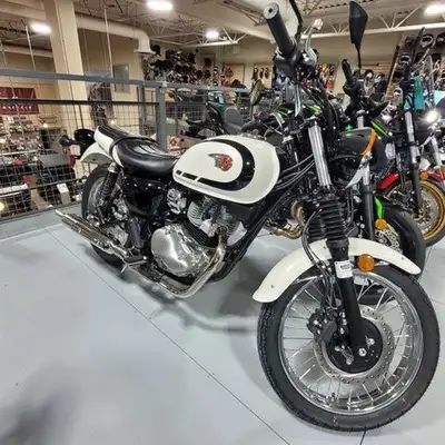 Welcome to Rallye Motoplex & Marine. KAWASAKI CLEAR OUT!Price does not include freight, PDI or desti...