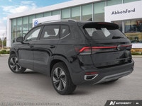This Volkswagen Taos delivers a Intercooled Turbo Regular Unleaded I-4 1.5 L/91 engine powering this... (image 4)