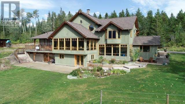 3244 OLD BABINE LAKE ROAD Smithers, British Columbia in Houses for Sale in Smithers - Image 3