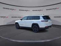 // ACCIDENT FREE!! // This 2024 Jeep Grand Cherokee L Limited 4x4 is a roomy, well-equipped SUV buil... (image 5)