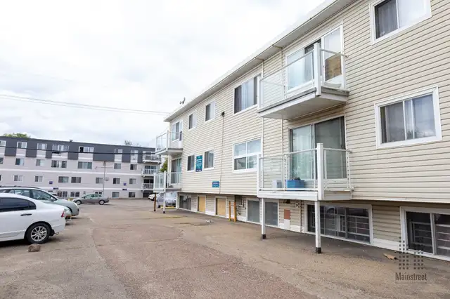 Central McDougall Apartment For Rent | Carina Court in Long Term Rentals in Edmonton - Image 15