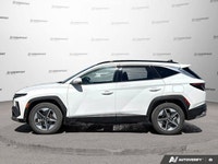 Crowfoot Hyundai, AMVIC Licensed Dealer Mileage: 22,357 km History: No accidents, One Owner Experien... (image 1)