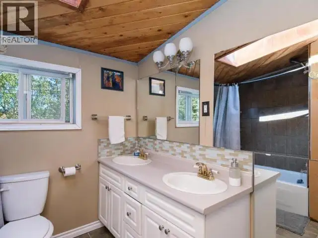 2001 CENTENNIAL STREET Whitehorse, Yukon in Houses for Sale in Whitehorse - Image 30