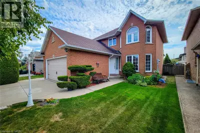 This hidden gem is priced to sell! Welcome to this spacious and beautifully updated 2-storey home on...