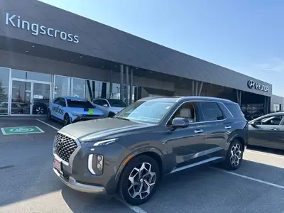 Welcome to Kingscross Hyundai! WAS: $33388 NOW: $32888 plus taxes and licensing fees Engine: V6 Cyli...