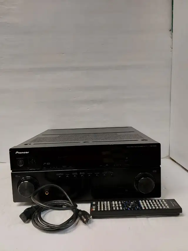 (92968-2) Pioneer VSX-1325-K Receiver in Stereo Systems & Home Theatre in Calgary - Image 2