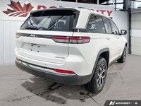 This Jeep Grand Cherokee delivers a Regular Unleaded V-6 3.6 L/220 engine powering this Automatic tr... (image 4)