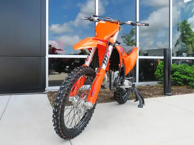2025 KTM 450 SX-F in Dirt Bikes & Motocross in Cambridge - Image 5