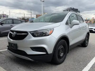 Rear view camera, apple carplay android auto, 6 way drivers power seat, 10 air bags, and much more!...