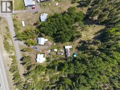 Looking for two homes on acreage just minutes from town? This rare opportunity offers possibilities!...