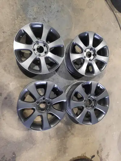 OEM HYUNDAI ALLOY WHEELS 17x7 5x114.3 OFFSET 52