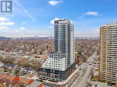Brand new commercial unit at the base of Linx Condominiumms - a newly completed 27-storey tower by T...