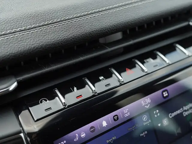 2023 Jeep Grand Cherokee Limited, Adaptive Cruise Control, Apple in Cars & Trucks in Mississauga / Peel Region - Image 29