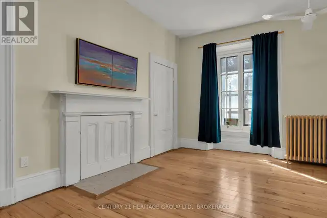 389 KING STREET Gananoque, Ontario in Houses for Sale in Kingston - Image 37