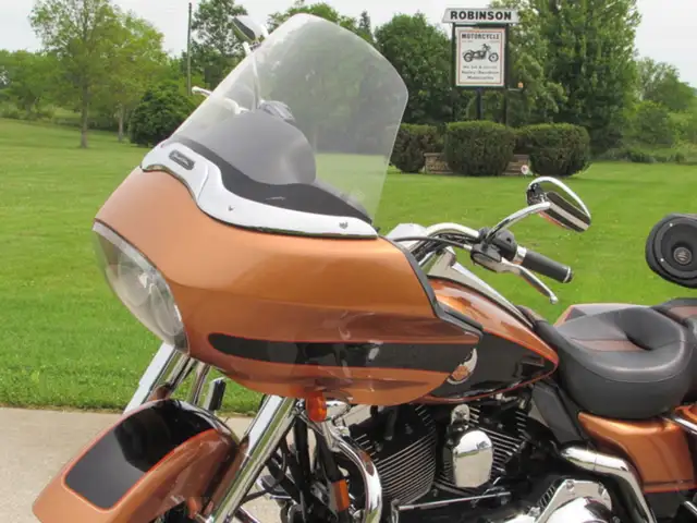 2008 Harley-Davidson FLTR Road Glide Low 49,000 KM Heated Grips, in Powerboats & Motorboats in Leamington - Image 17