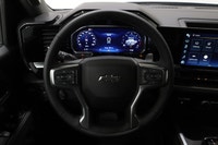 See Dealer Website for Details. GMC Sierra 1500 SLT 2017 . (image 3)