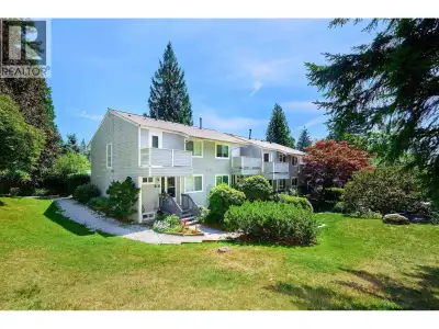 Private 3 level end-unit in popular Yorkwood Hills, facing the gardens & large shared green space, o...