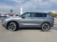 Leather Seats, Navigation, 360 Camera, Adaptive Cruise Control, Sunroof! SALES HOTLINE sales@cranbro... (image 1)