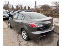 NO ACCIDENTS!! CARFAX CLEAN!! A/C, CLOTH INTERIOR, POWER WINDOWS/ LOCKS/ MIRRORS, ALLOY WHEELS, AM/F... (image 2)