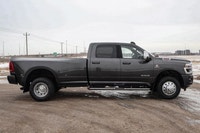 GVWR: 6 350 KG (14 000 LBS),BED UTILITY GROUP -inc: MOPAR Spray-In Bedliner LED Bed Lighting MOPAR D... (image 4)