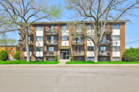 Beau 4 1/2 près métro Longueuil Dispo MAINTENANT