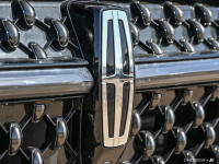 Navigation, Wireless Charging, Heated Seats, Heated Steering Wheel, Power Liftgate! This Lincoln Nau... (image 9)