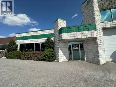 1,000 sq. ft commercial office, light industrial, or warehouse space located in easily accessible ar...