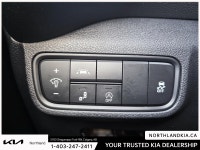 2020 Kia Soul EX Ready for anything, from the streets of Calgary to the highways of Alberta, this Ki... (image 8)