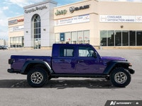 This Jeep Gladiator boasts a Regular Unleaded V-6 3.6 L/220 engine powering this Automatic transmiss... (image 6)
