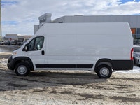 This Ram ProMaster Cargo Van has a trusty Regular Unleaded V-6 3.6 L/220 engine powering this Automa... (image 4)