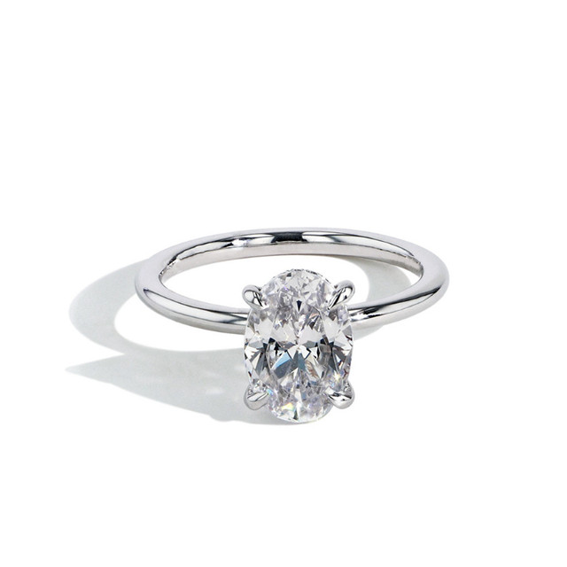 2.10 CT IGI G-VS2 Oval Lab Grown Diamond Hidden Halo Ring in Jewellery & Watches in Markham / York Region