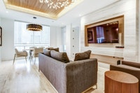 Short-Term Furnished Suites at Minto Yorkville Experience refined, flexible living in the heart of T... (image 6)