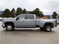 2024 CHEVROLET SILVERADO 3500 - NO ACCIDENTS - ONE OWNER - BC VEHICLE - NAVIGATION - BACKUP CAMERA -... (image 1)