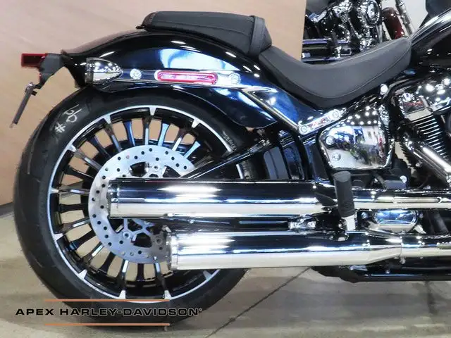 2026 Harley-Davidson Softail FXBR - Breakout in Street, Cruisers & Choppers in Cambridge - Image 10