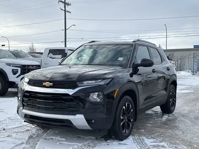 2023 Chevrolet Trailblazer LT in Cars & Trucks in Edmonton - Image 5