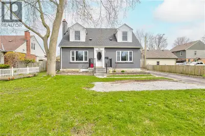 Excellent North Welland location! This beautifully updated 2-storey Cape Cod home offers the perfect...