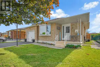 Tucked into a quiet, family-friendly neighbourhood in North Galt, Cambridge, this meticulously maint...