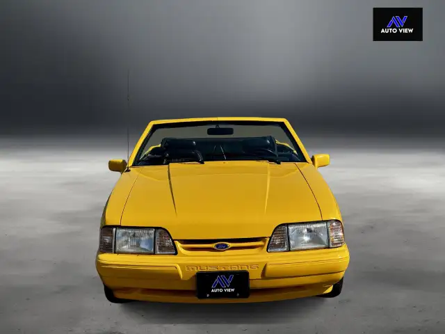 1993 Ford Mustang LX **ALL ORIGINAL FROM FACTORY** in Cars & Trucks in Hamilton - Image 4