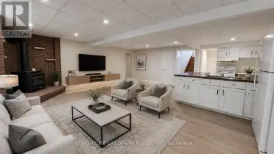 *Earl Haig & Hollywood School* Zone, Walk To Yonge/Sheppard Subway Station, Mel Lastman Sq, Restaura...