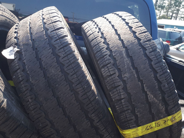 4x pneus été 235 65 16 c continental 600$ dans Pneus et jantes  à Drummondville - Image 4
