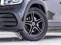 CARGET AUTOMOTIVE is thrilled to offer this 2021 Mercedes-Benz GLB250, a compact luxury SUV offering... (image 2)