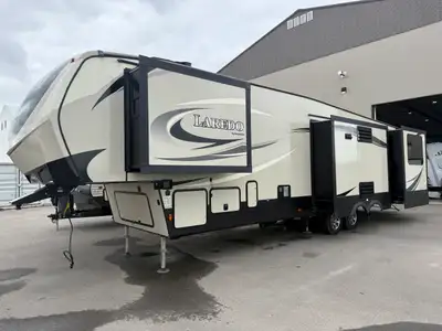 2019 Keystone Laredo 342RD Fifth Wheel The 2019 Keystone Laredo 342RD is a luxurious rear-den fifth...