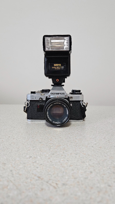 Olympus OM10 Film Camera + 50mm 1.8 + 80-200mm F4 Macro + Bag in Cameras & Camcorders in Dartmouth