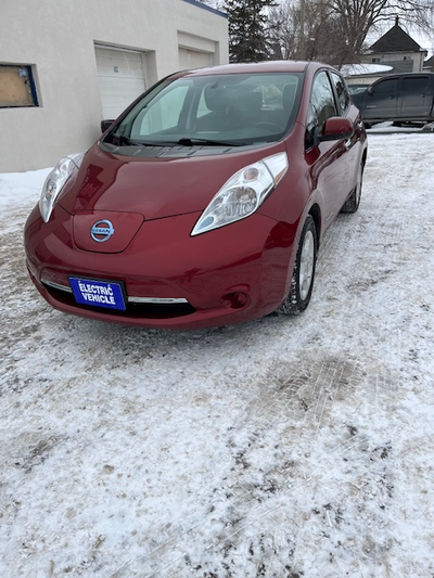 2015 Nissan Leaf Pure Electric EV. This Leaf is fully loaded with every available option including h...