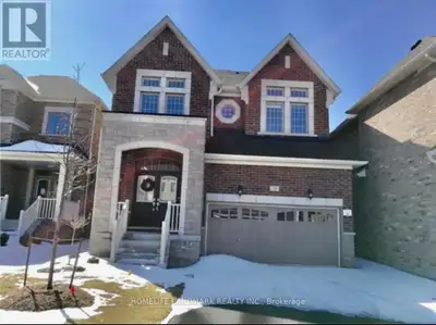 Bright and spacious 5-bedroom home with 9-foot ceilings and an open-concept layout. Features hardwoo...
