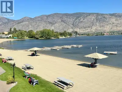 WATERFRONT UNIT IN SAFARI BEACH RESORT ON OSOYOOS LAKE. Gorgeous lakeview forever!!! Huge sandy beac...