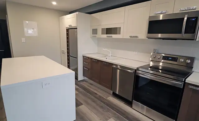 Short Term Rentals - Furnished Studio Apartment - 1755 Regent St in Short Term Rentals in Sudbury - Image 12